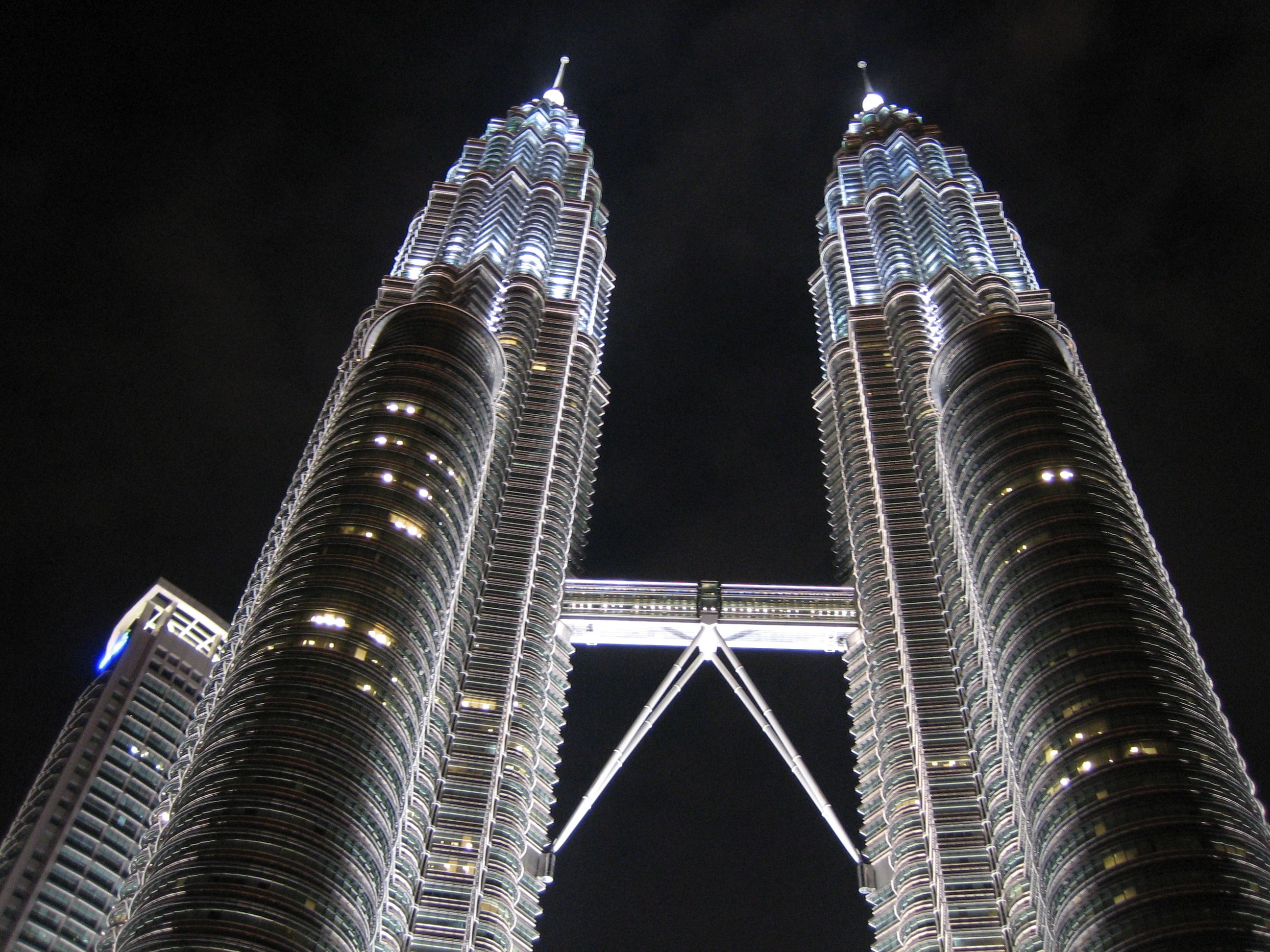 2006 - Malaysia - Petronas Towers